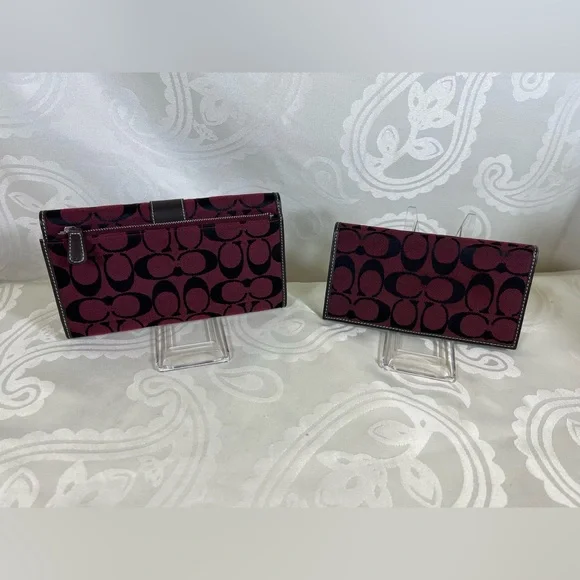 2005: Coach Set in VGUC - Picture 12 of 14